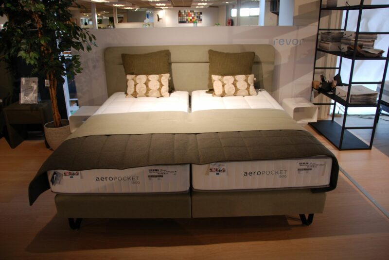 Boxspring 140 - Afbeelding 1