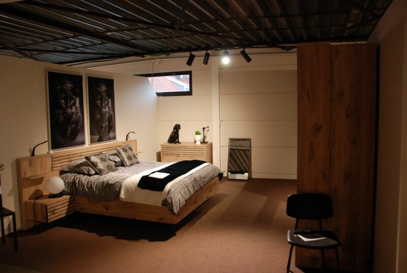 Slaapkamer 818 Bed 180+ Zijwand + Nachttafels - Afbeelding 2