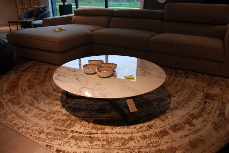 Table Basse Joli En Céramique Vendue - Image 1