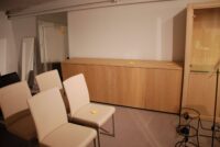 SOLDEN DRESSOIR FINEER THEUNS