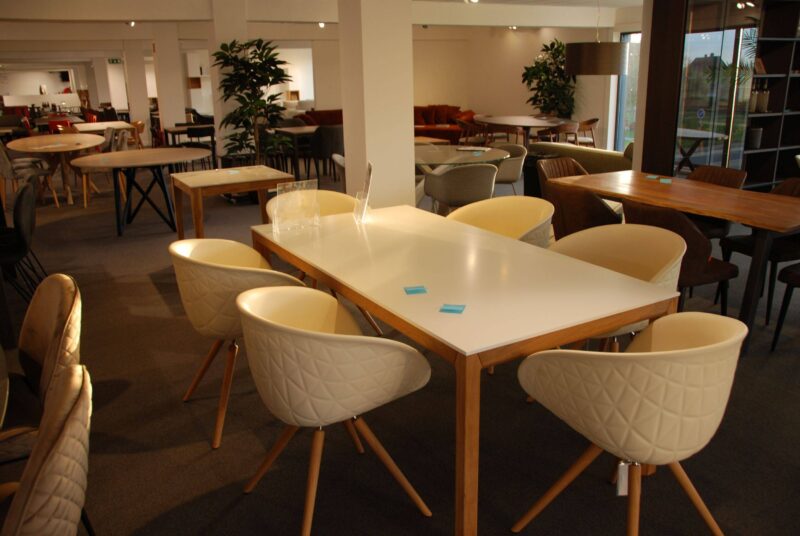 Solden Eettafel Witte Lak Eiken Poot - Afbeelding 1