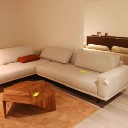 SOLDEN SALON DESIGN ON STOCK CASCADE STOF