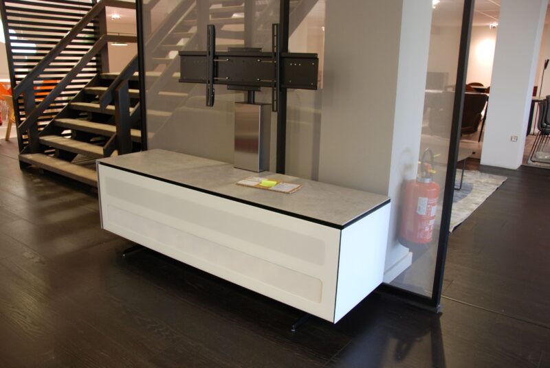 Soldenl@Mtvmeubelmunari - Image 1