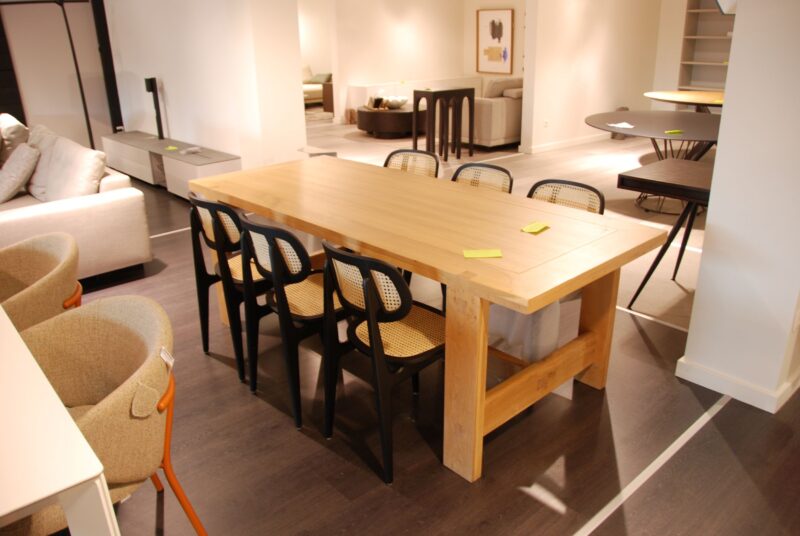 Table En Chêne Massif De Bruxelles Vendu - Image 1