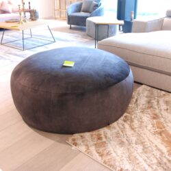 Pouf en velours passe-partout VENDU