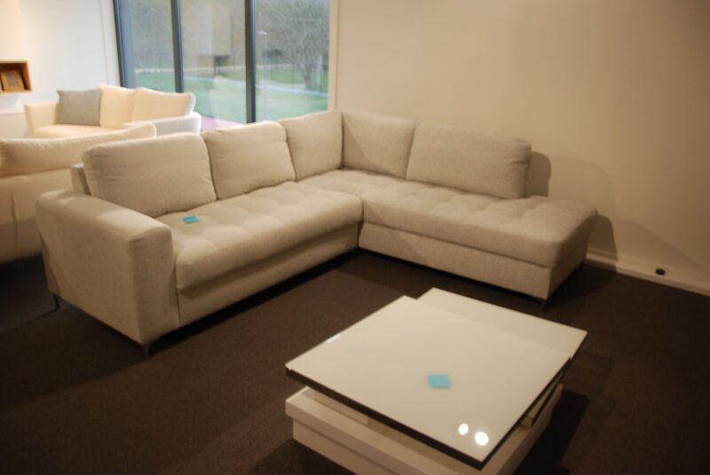 Soldenl@Msalonvalentino - Image 1