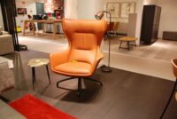 SOLDEN CHAISE EN CUIR COGNAC PUURO