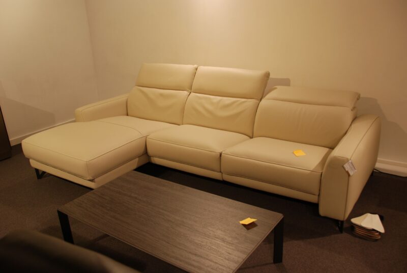 Soldenl@Msalonlagon - Image 1