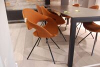 SOLDEN STOELEN TONON MOON