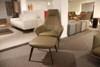 Sofa et repose-pieds Zijlstra en cuir VENDUS