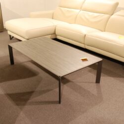 SOLDEN TABLE DE SALON EN CÉRAMIQUE À ANGLE ARRONDIE