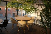 SOLDEN TAFEL ROND MASSIEF EIKEN