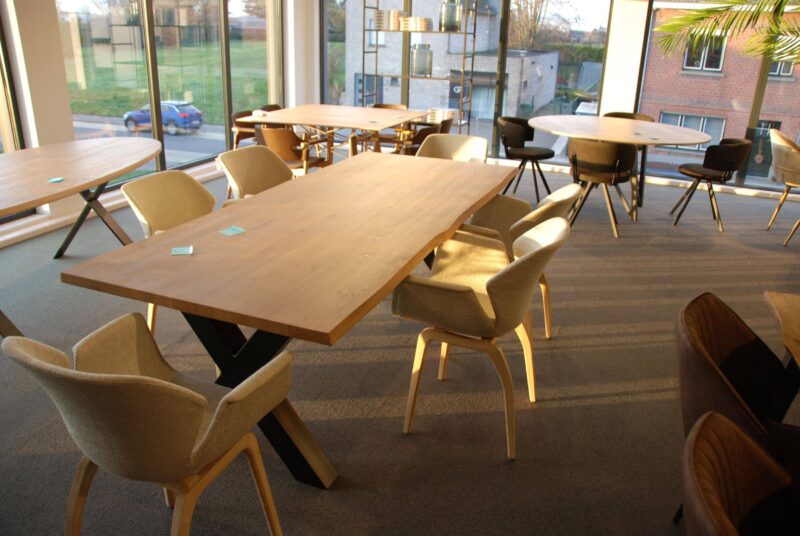 Solden Eettafel Eik Boomstam - Afbeelding 1