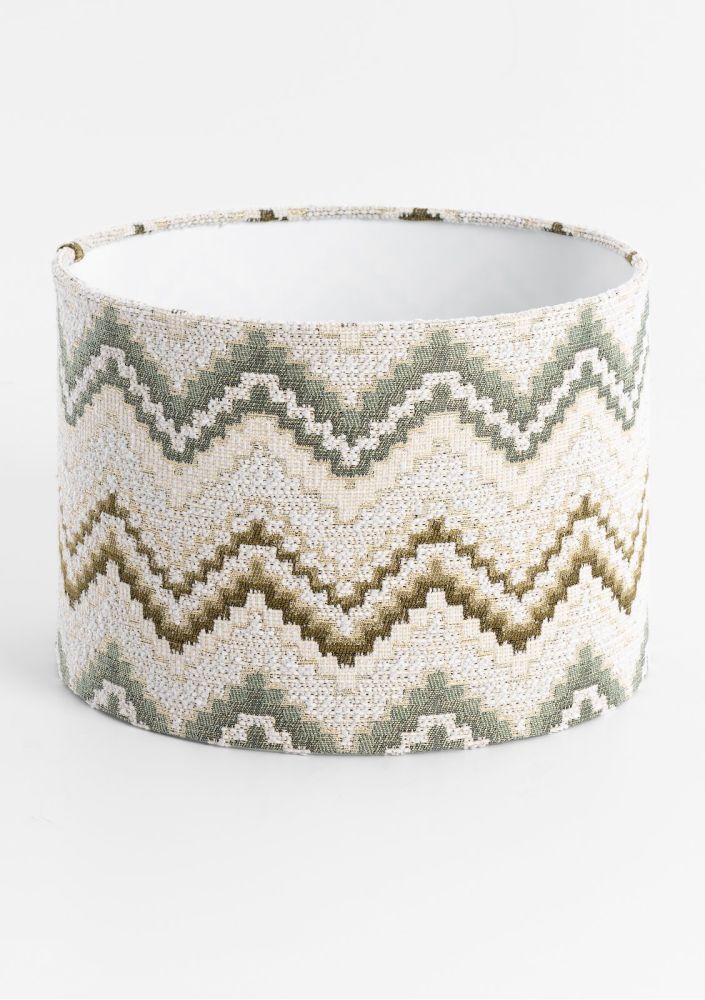 Ee33184C8275Ffd3Aee446554018Fb4D45070Cda_Images_T_Ll_M_9F795Fccc2Ee4C69Bb9F08087F368468_Image.jpg Beautiq Lush Lampenkap 30 X 21Cm - Olijf - Afbeelding 1